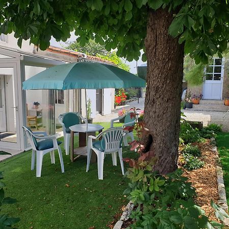Tusson Chambres D'Hotes Charente Ngoại thất bức ảnh