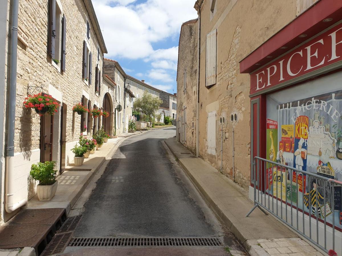 Tusson Chambres D'Hotes Charente Ngoại thất bức ảnh