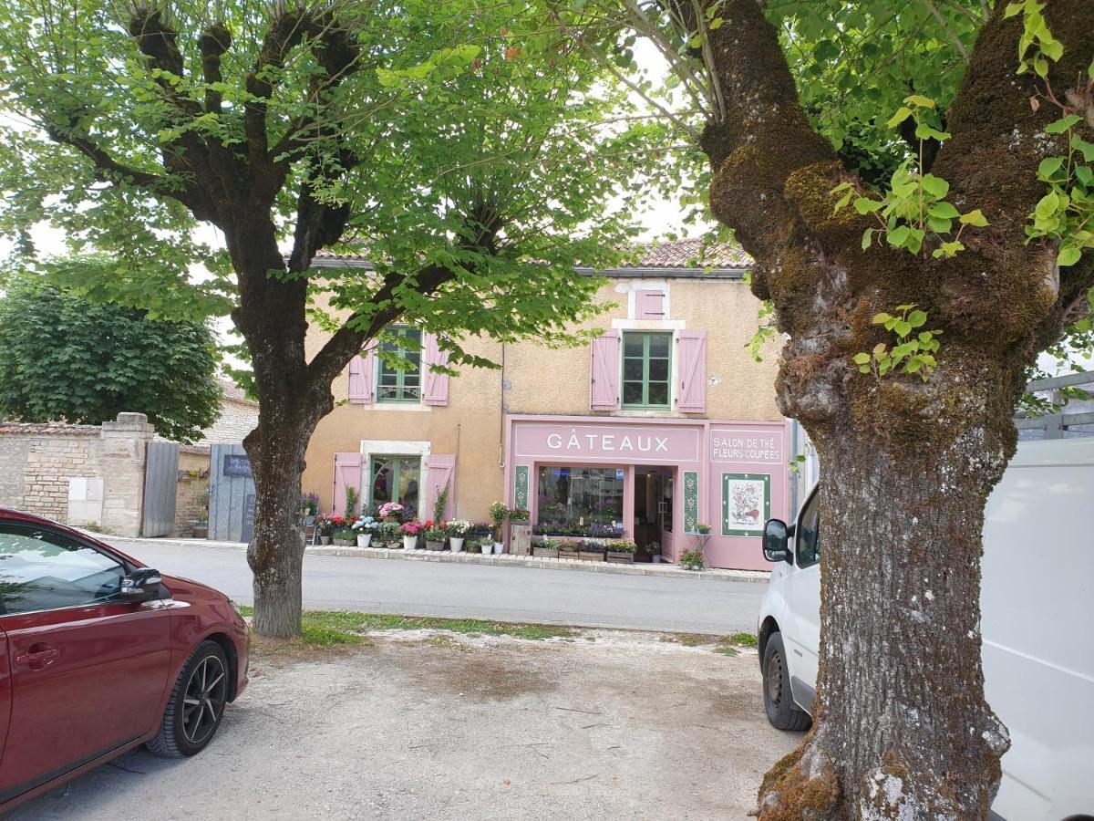 Tusson Chambres D'Hotes Charente Ngoại thất bức ảnh